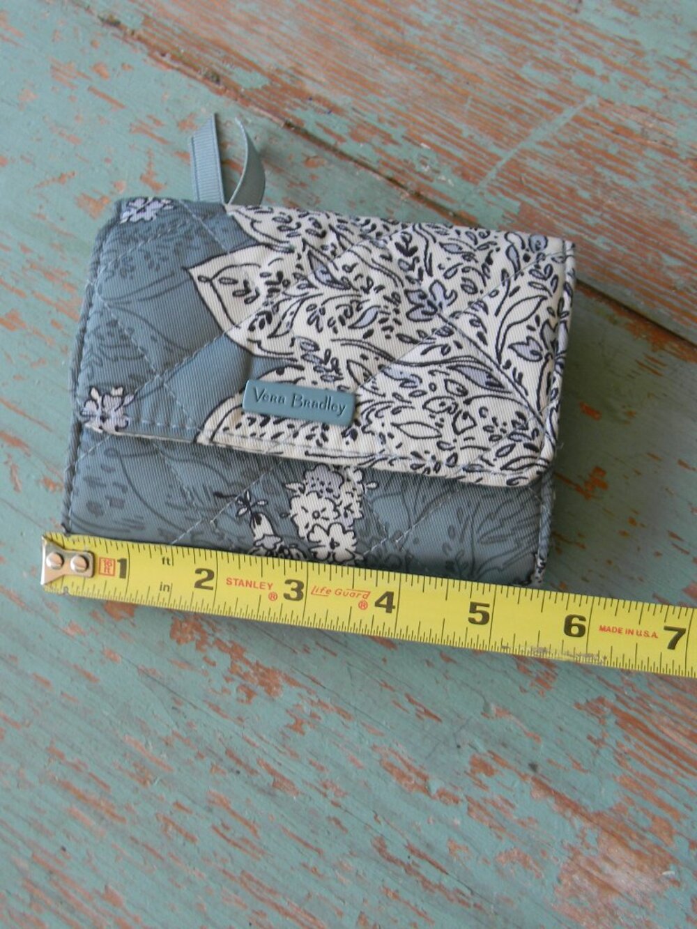 Vera Bradley TIGER LILY SMALL COMPACT RFID TRIFOLD WALLET - Picture 3 of 8